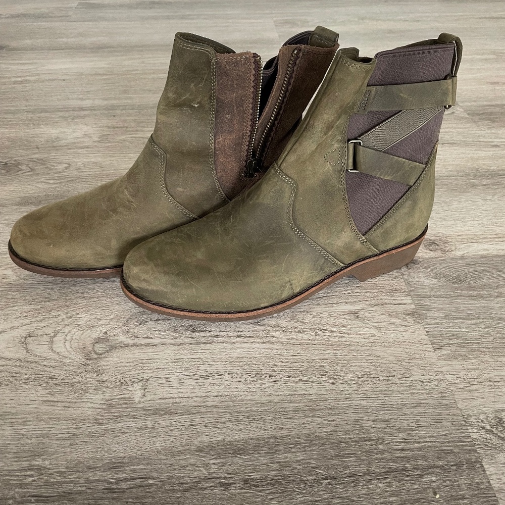 Teva Ellery Waterproof boots